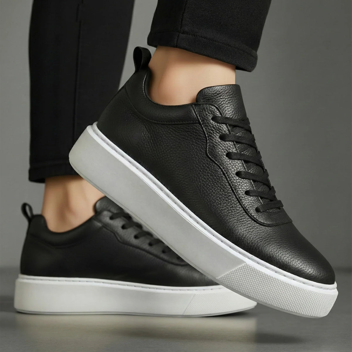 Sneakers en Cuir Grainé - Tres Confortable