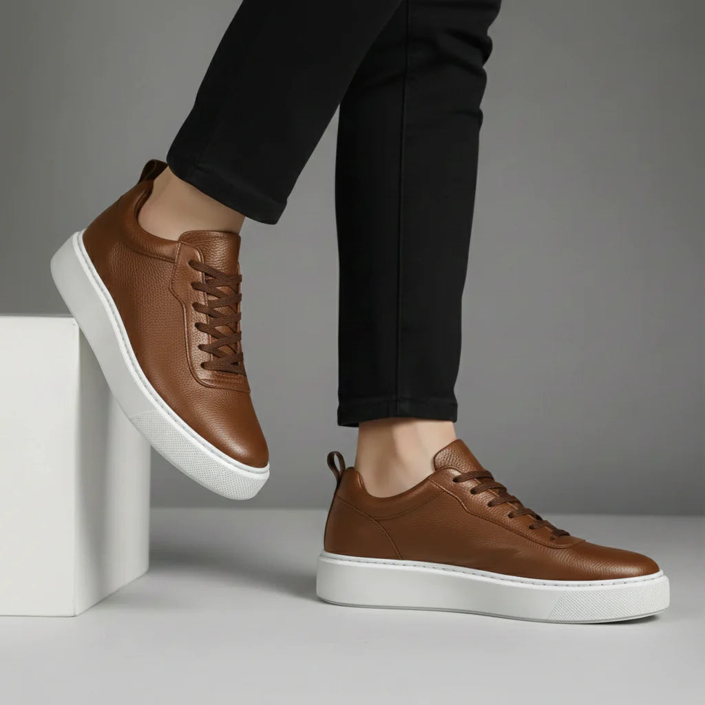 Sneakers en Cuir Grainé - Tres Confortable